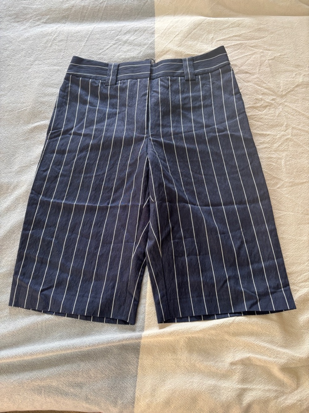 NWT Saintart Women’s Navy Pinstripe Shorts